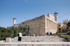 The-Cave-of-Machpelah-in-Hebron-or-Tomb-of-the-Patriarchs-Ma-arat-HaMachpelah-scaled