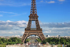 The-Eiffel-Tower-and-Trocadero-fountain-in-Paris-France